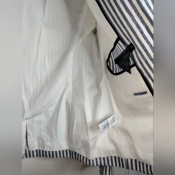 J. Crew (Size 12) Blue & White Linen Classic Striped Schoolboy Blazer (Like New) - Picture 10 of 16
